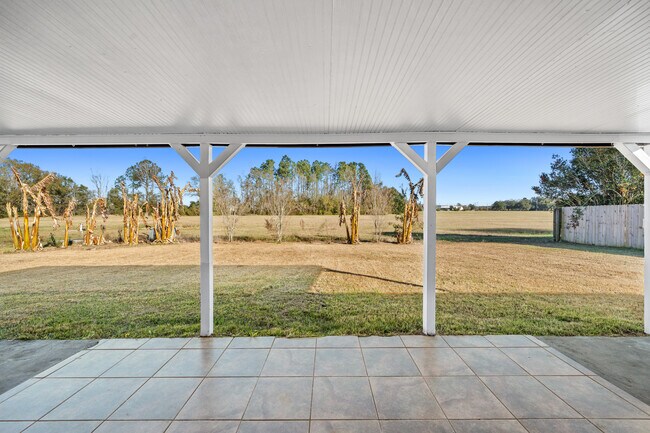 Building Photo - 2520 E Ashford Park Dr