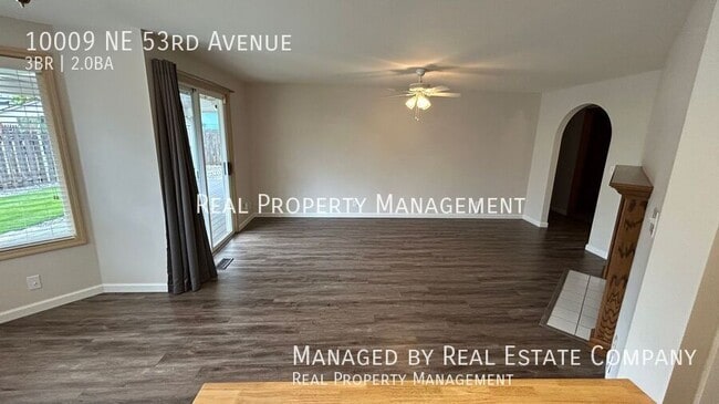 Building Photo - 10009 NE 53rd Ave