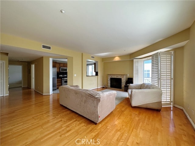 Building Photo - 320 S Willaman Dr