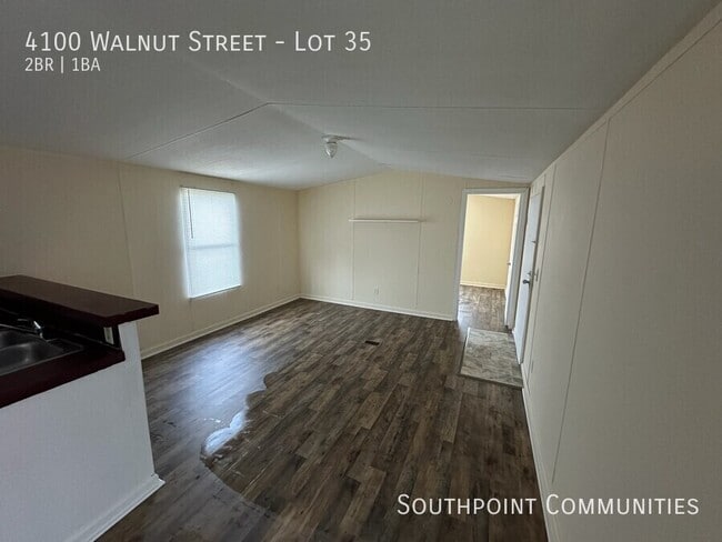 Building Photo - 4100 Walnut St