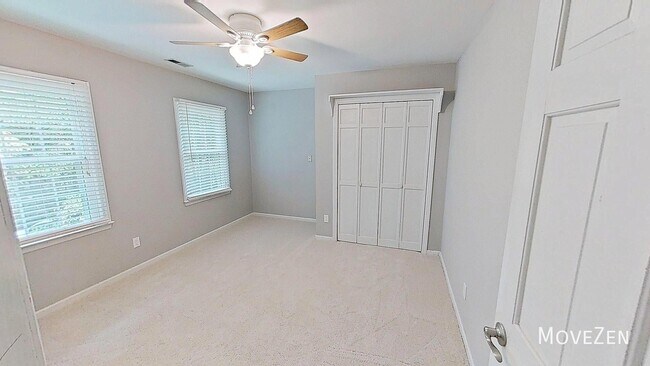 Building Photo - 1407 Hall Blvd