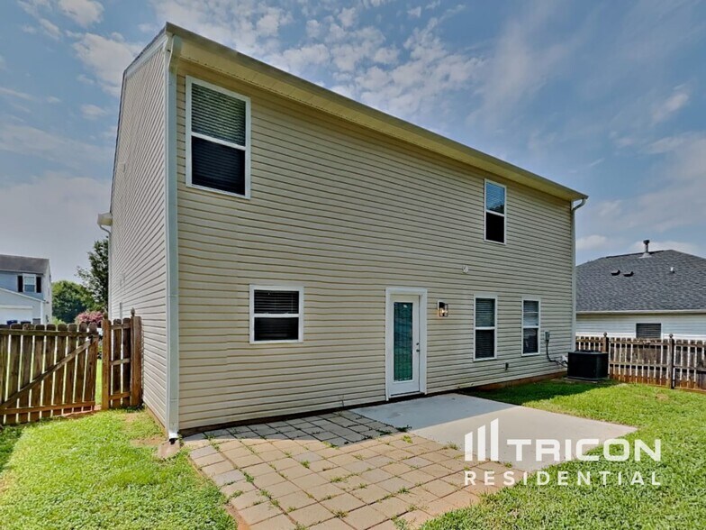 Building Photo - 5337 Liberty Hall Cir
