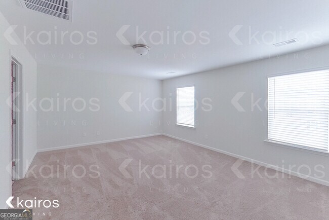 Building Photo - 24 Duluth Dr