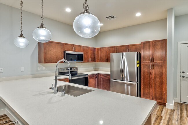 Building Photo - 6434 Spring Jog St