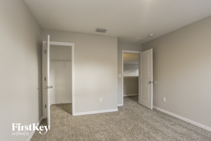 Building Photo - 1770 Broad Winged Hawk Dr