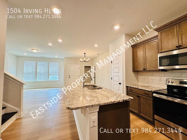 Building Photo - 1504 Irving Hl Dr