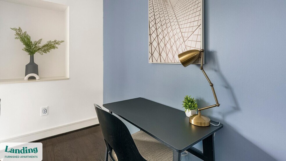 Building Photo - 777 Preston St