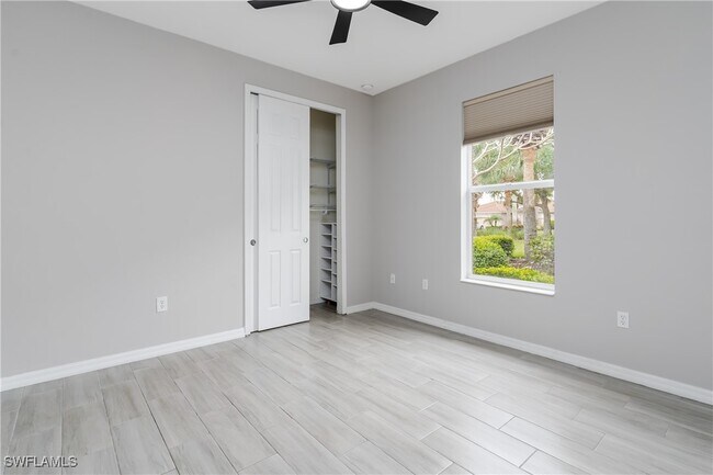Building Photo - 2066 Mandarin Ln