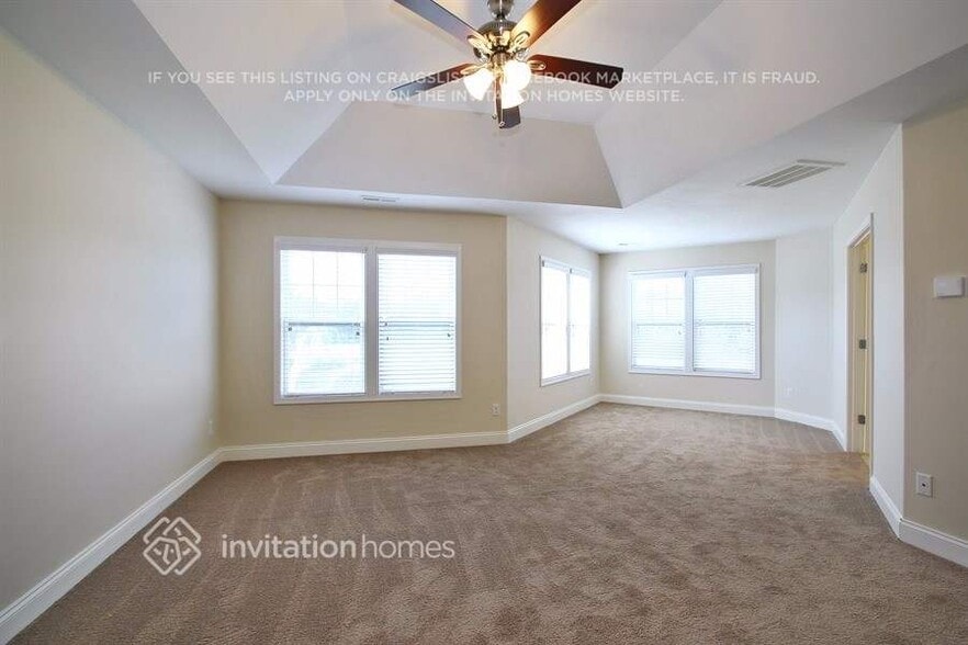 Building Photo - 10006 Granite Trail Ln
