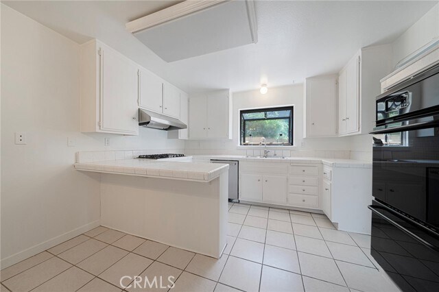 Building Photo - 9628 Mariposa Ave