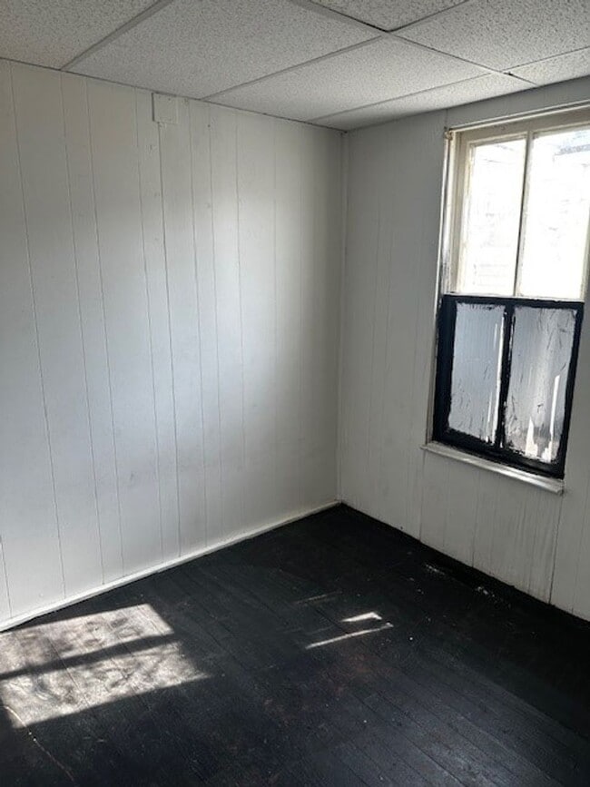 Building Photo - 3 bedroom 1 bathroom York, PA