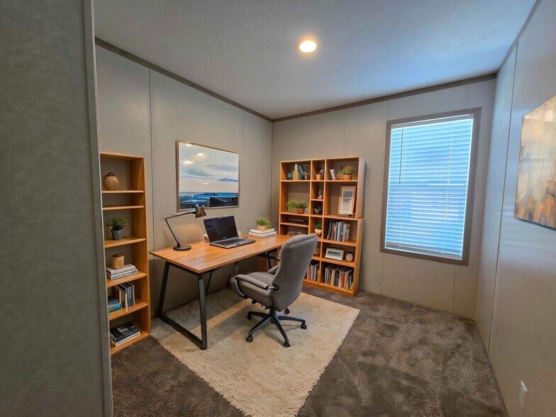 Building Photo - 52705 Van Buren Dr