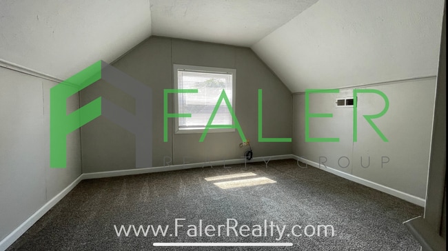 Building Photo - 3 Bedroom Cape Cod