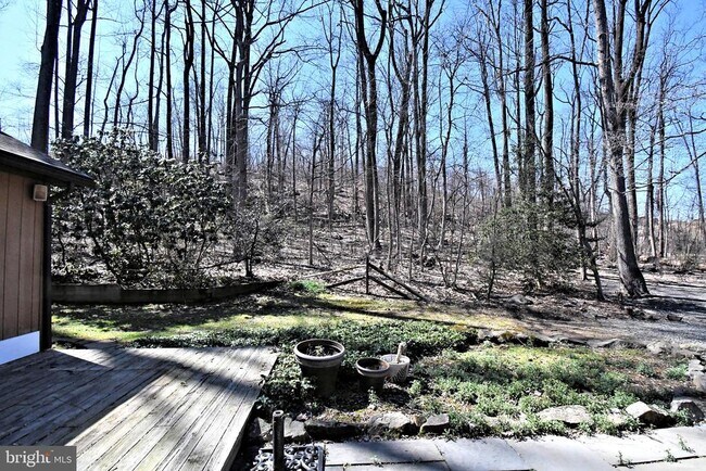 Building Photo - 306 Cedar Hill Rd