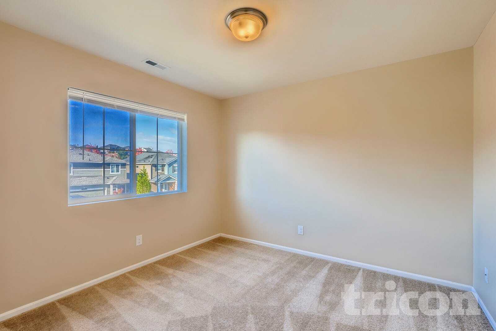 Building Photo - 6702 Udall Pl SE