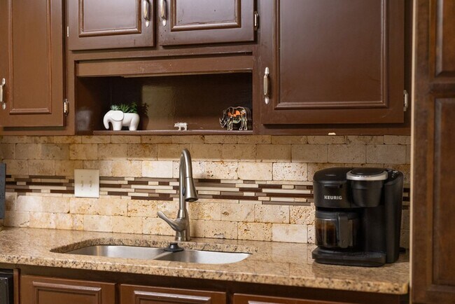 Building Photo - 3 Bedroom Home in North Columbus, GA