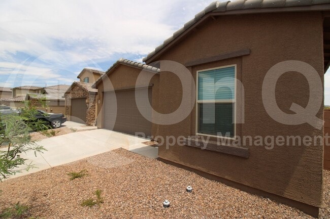 Building Photo - 8199 S Soltero Mine Dr