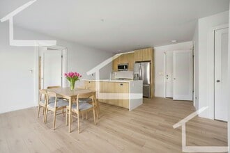 Building Photo - Beautiful 1Br/1Bth NEW CONSTRUCTION apartment!  Laundry in unit! Great locations!