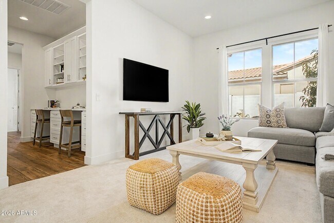 Building Photo - 2083 E Scorpio Pl