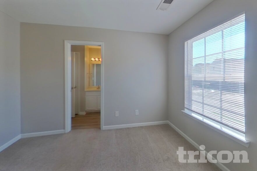Building Photo - 1152 Rabon Pond Dr