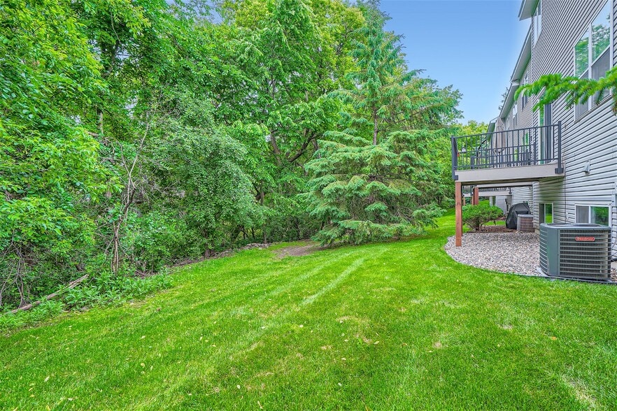 Building Photo - 16365 Jamison Path
