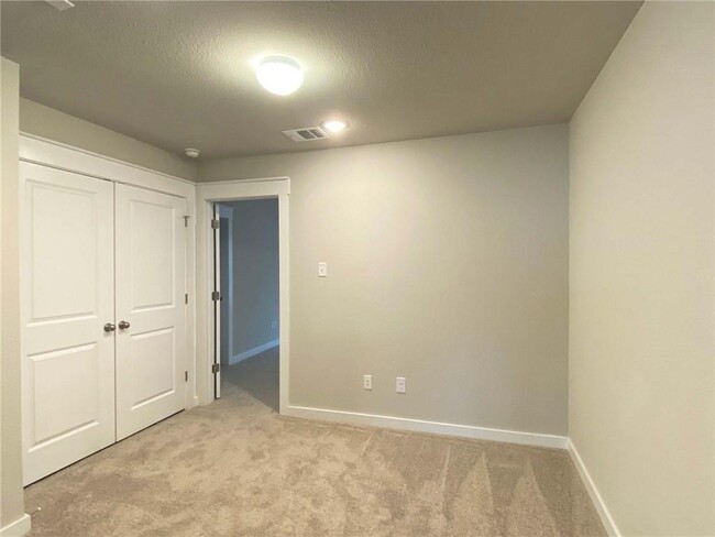Building Photo - 195 Fieldwood Dr