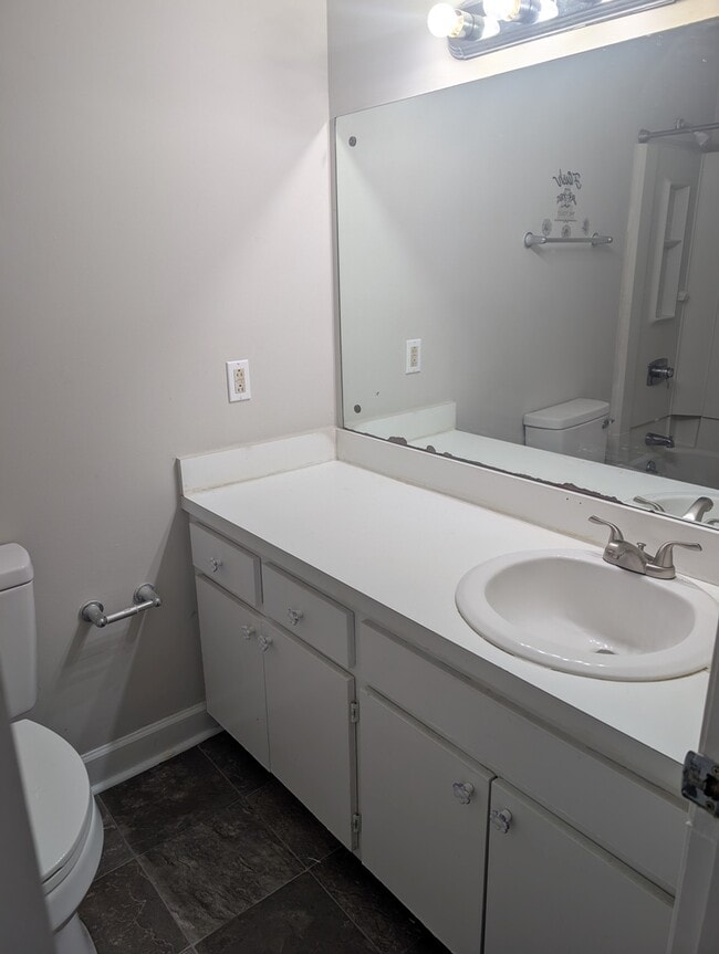 Building Photo - 3503 Christopher Dr NW