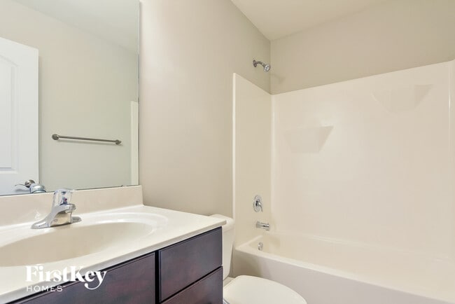 Building Photo - 159 Hadley Grove Dr