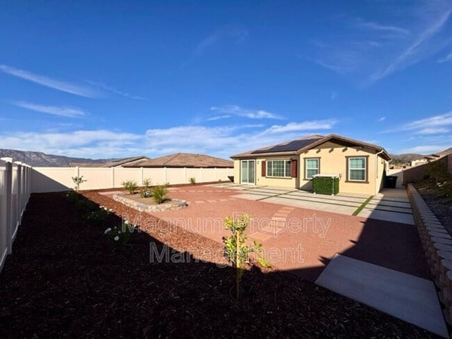 Building Photo - 22691 Hilltopper Wy