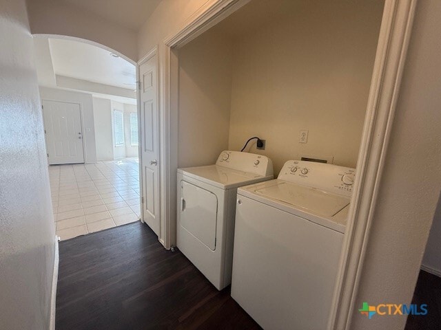 Building Photo - 1160 Hilltop Dr