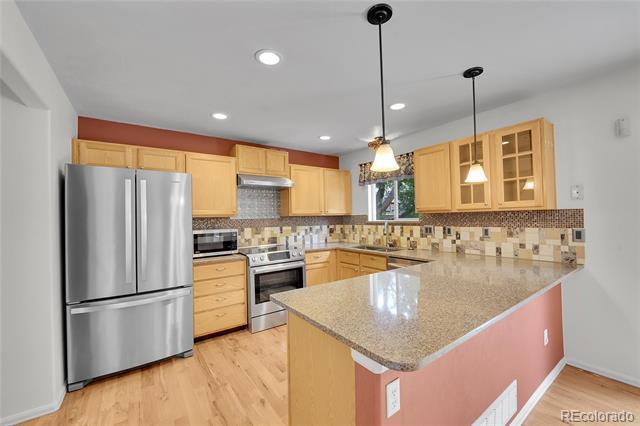 Building Photo - 6472 W 96th Dr