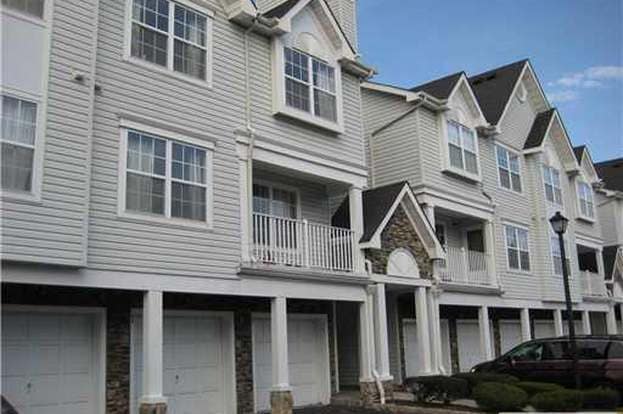 Primary Photo - 95 Prestwick Way