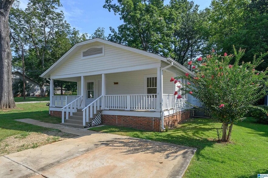 Building Photo - 260 Vine St