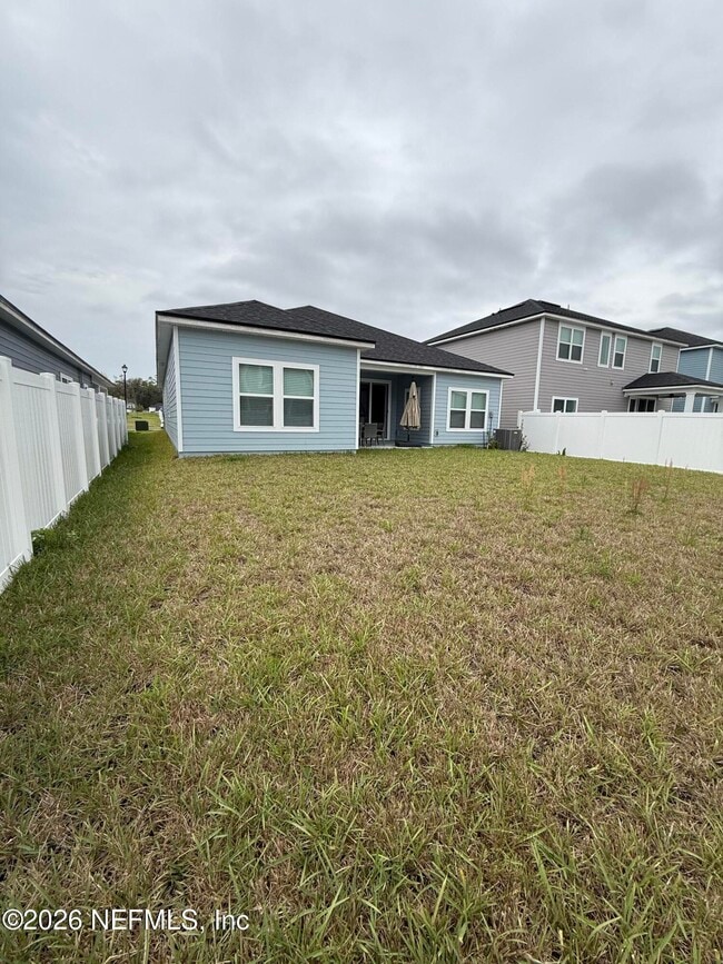 Building Photo - 2105 Featheredge Wy