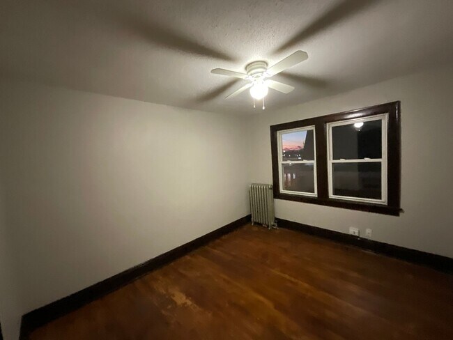 Building Photo - 4995 Turney Rd