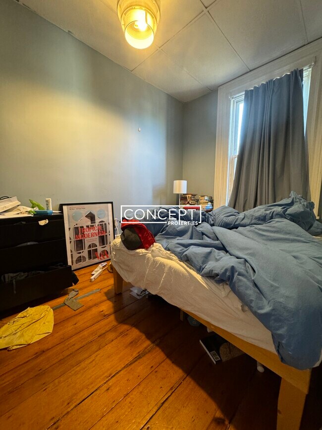 Building Photo - 222 Prospect St