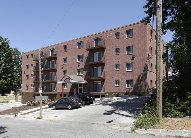 Building Photo - The Park Terrace