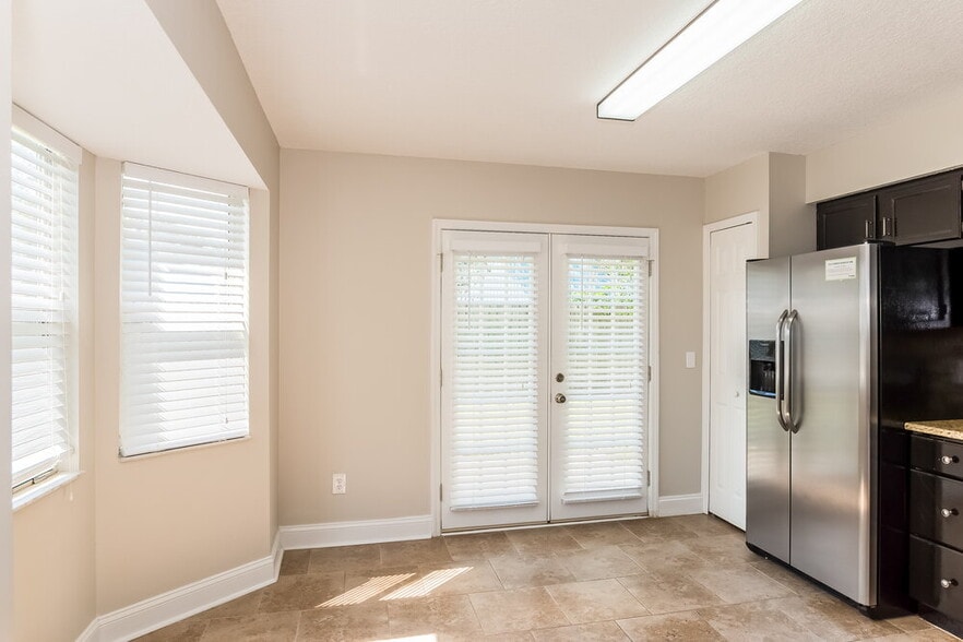Building Photo - 7730 Allspice Cir W