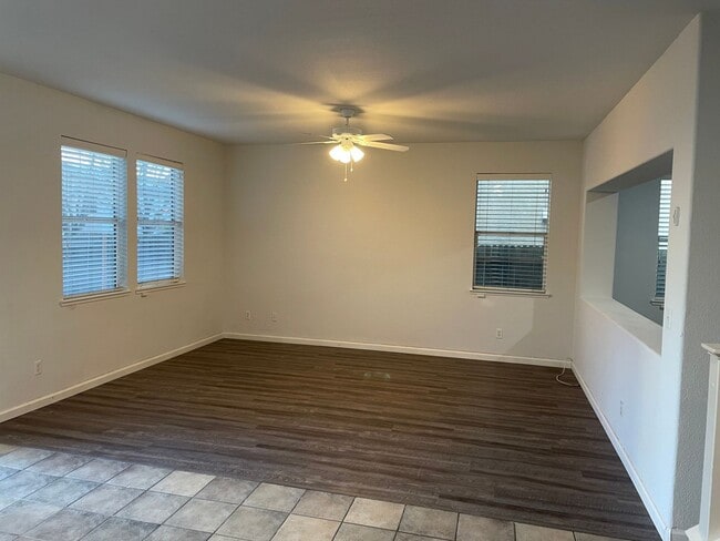 Building Photo - LARGE TWO STORY HOME IN ROCKLIN WITH 4 BEDROOM PLUS DEN & BONUS ROOM