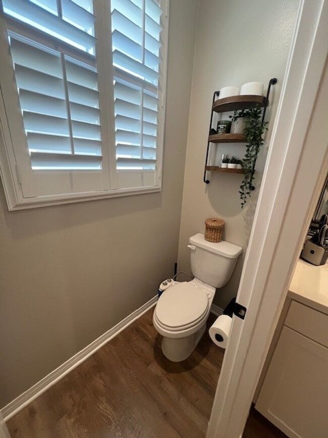 Building Photo - Coastal living in Bayside landing - 2 stor...