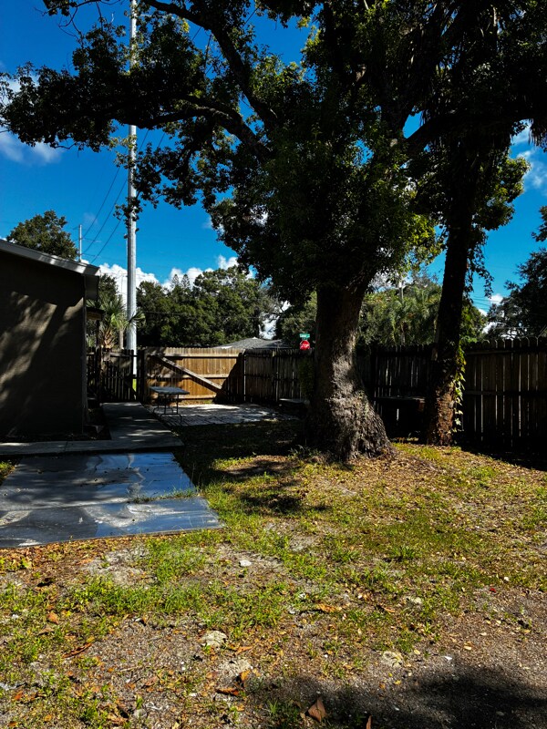 Building Photo - 3417 Lindell Ave