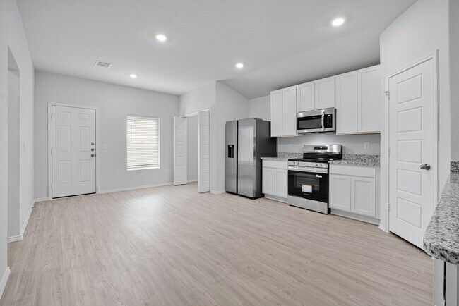 Building Photo - New Construction 3 bed 2 bath home on the ...