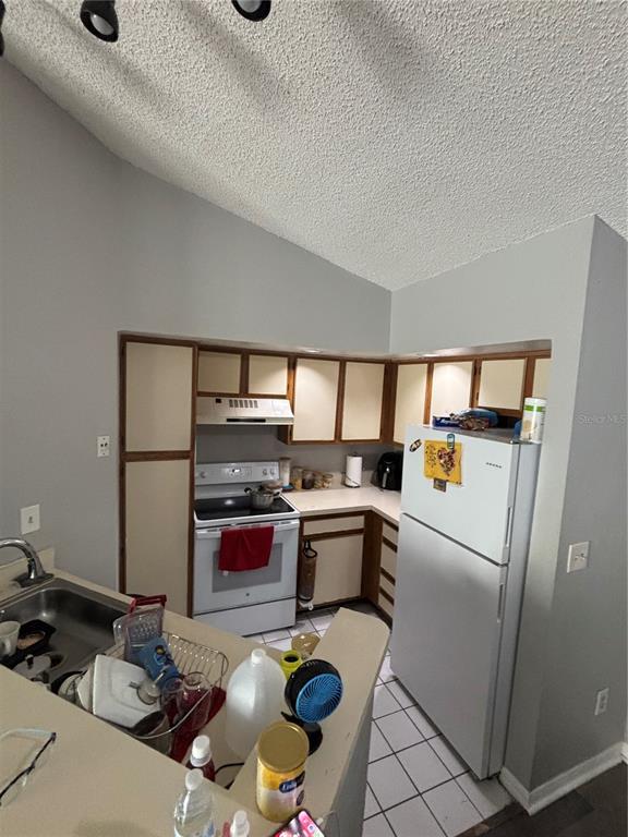 Building Photo - 4536 Commander Dr