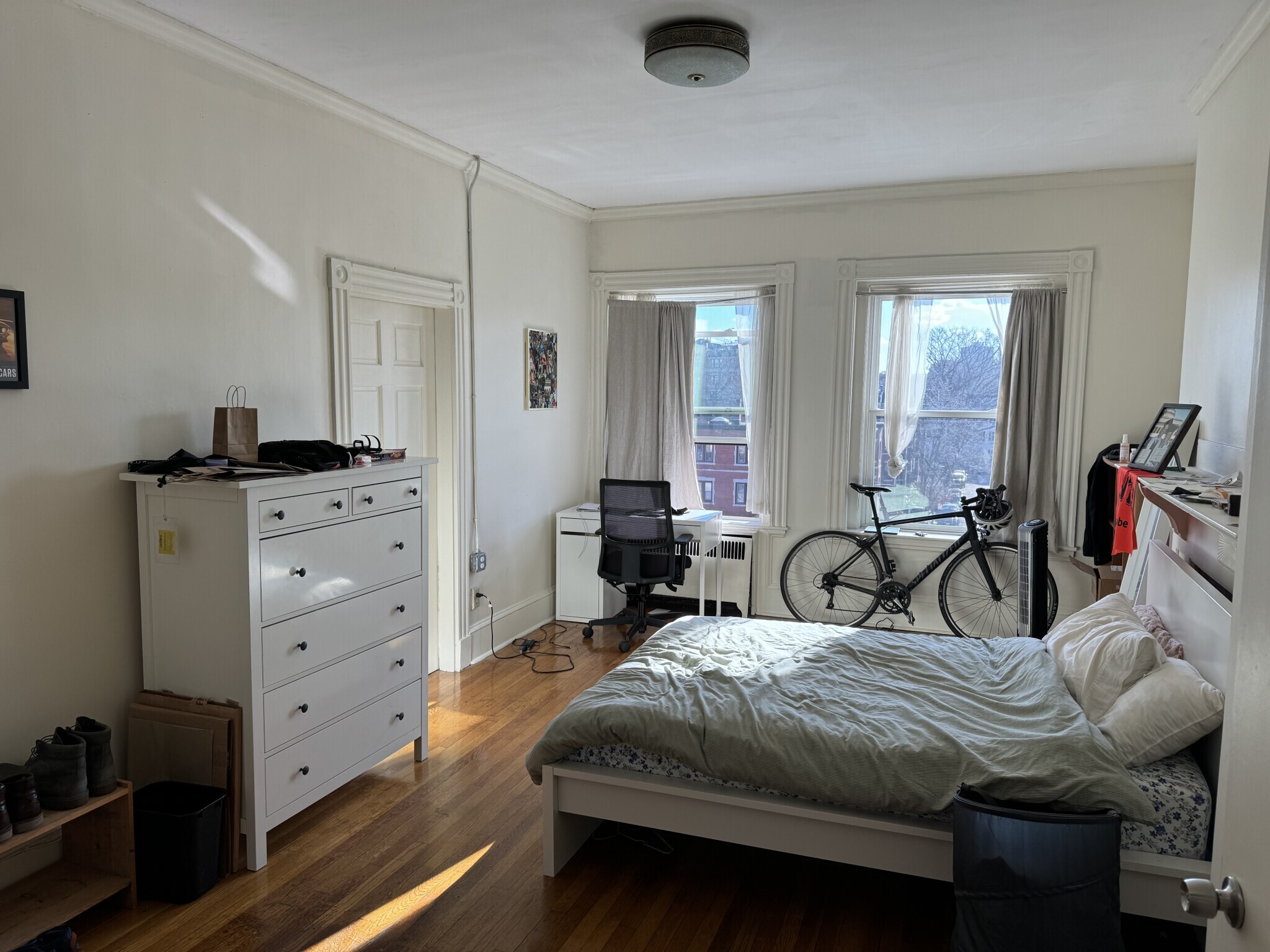 Building Photo - 910 Beacon St