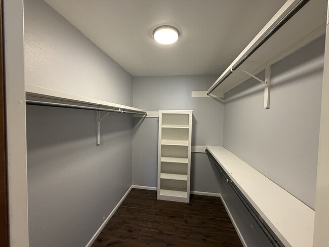 Building Photo - 6806 Norfolk Ave