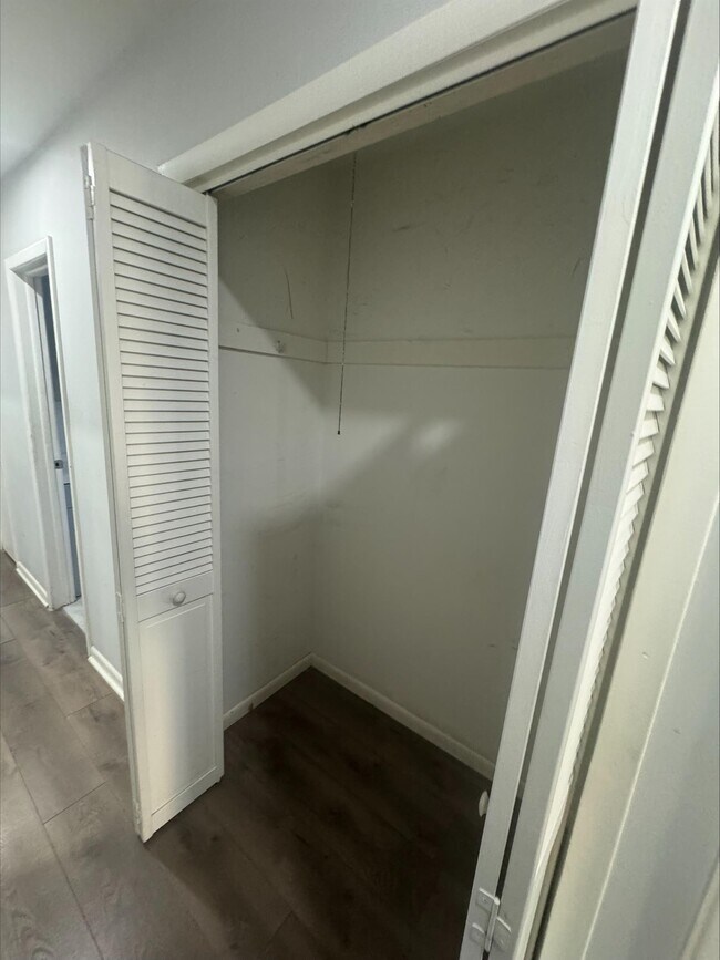 Building Photo - 5214 Liberty Ave