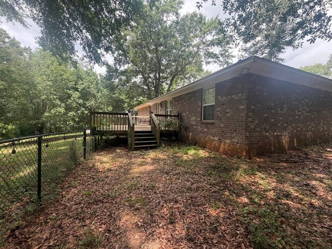 Building Photo - 30 Spanish Moss Cir