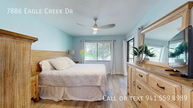 Building Photo - 7886 Eagle Creek Dr