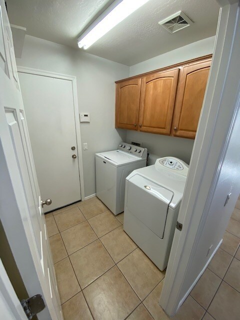 Building Photo - 43584 W Arizona Ave