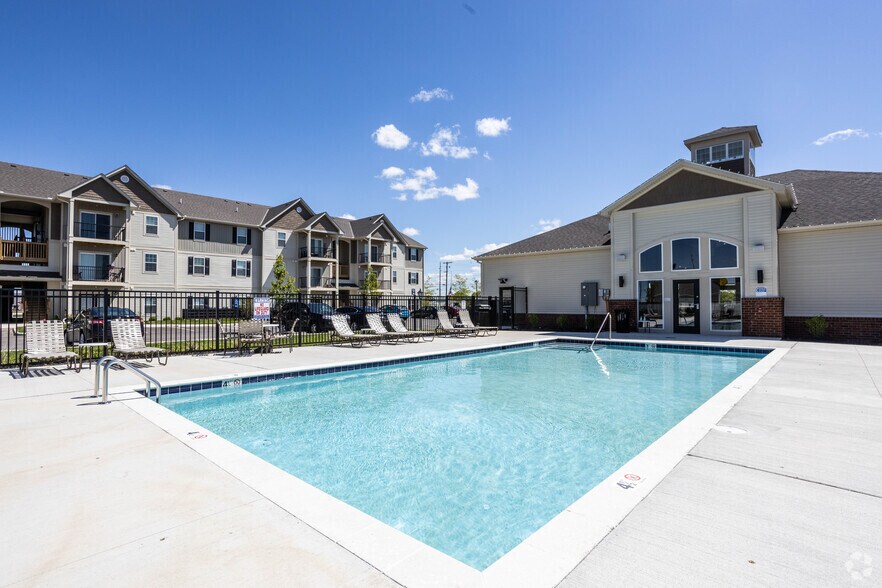 Dixon House 950 Brushfield Dr Galloway OH 43119 Apartment Finder